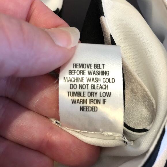 Cache black white chevron peplum belted sleeveless sheath dress size 6 NWOT - Picture 9 of 16